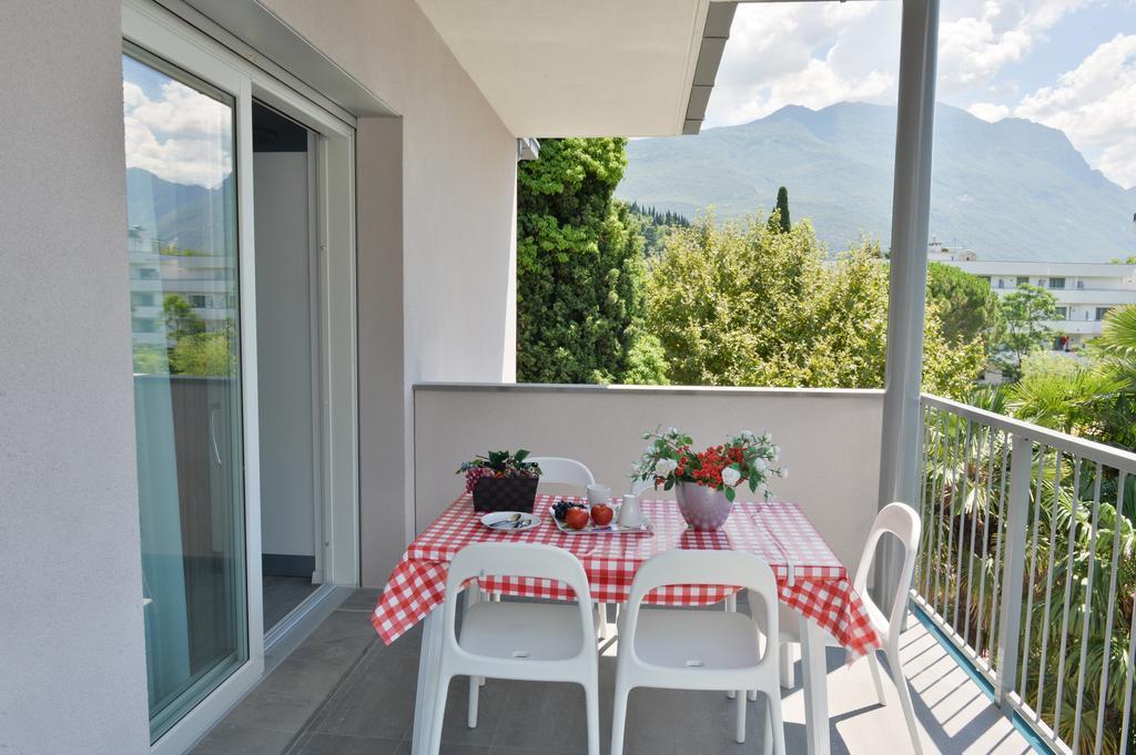Casa Al Lago Riva del Garda Værelse billede